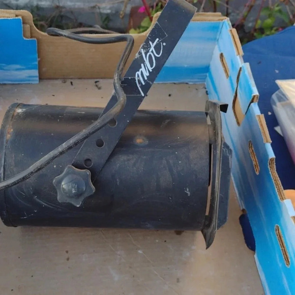 MBT Stage Light - Picture 1 of 3